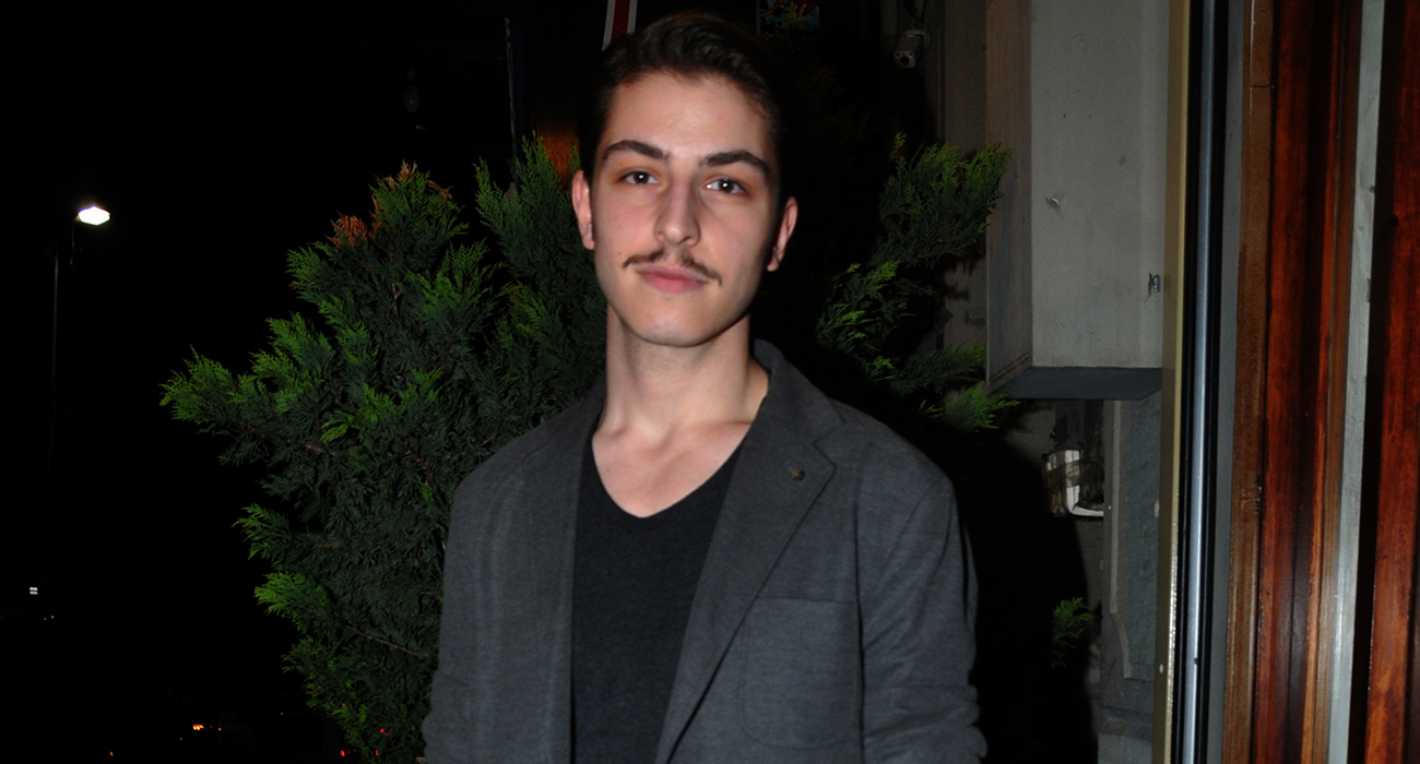 BORAN KUZUM KİMDİR?