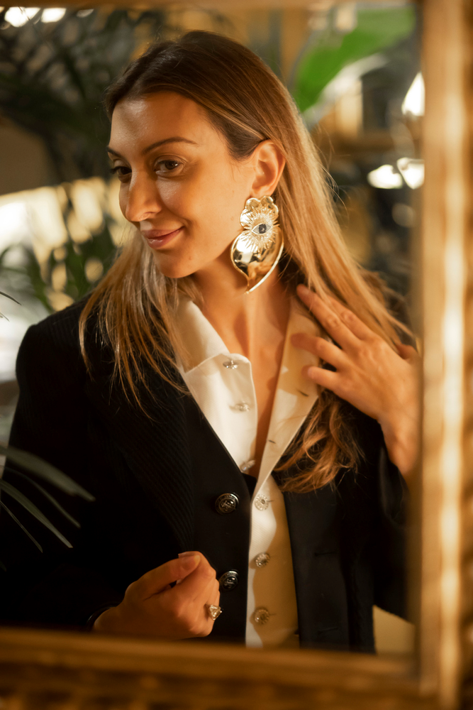 BEGÜM KHAN'IN PARİS DAVETİ