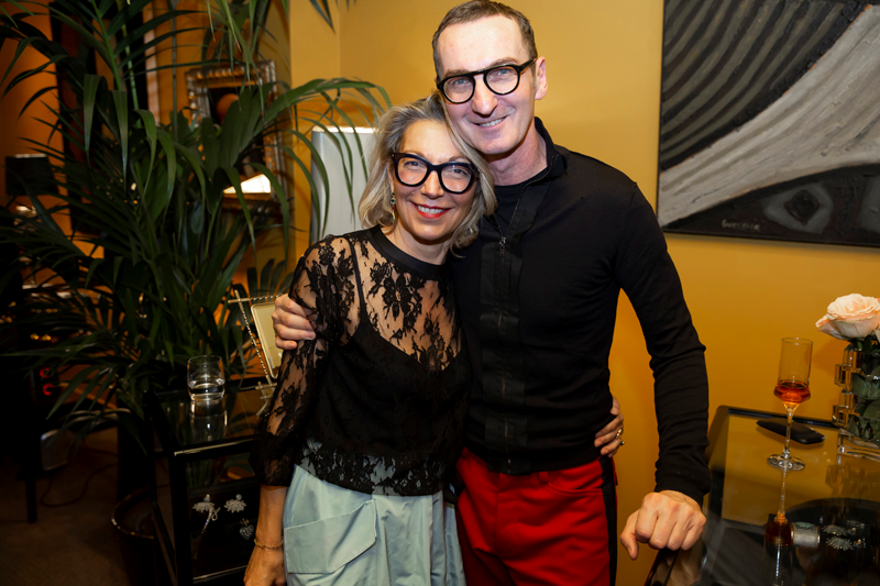 BEGÜM KHAN'IN PARİS DAVETİ