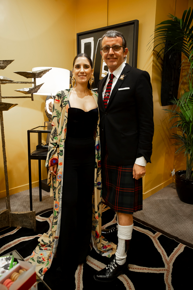 BEGÜM KHAN'IN PARİS DAVETİ