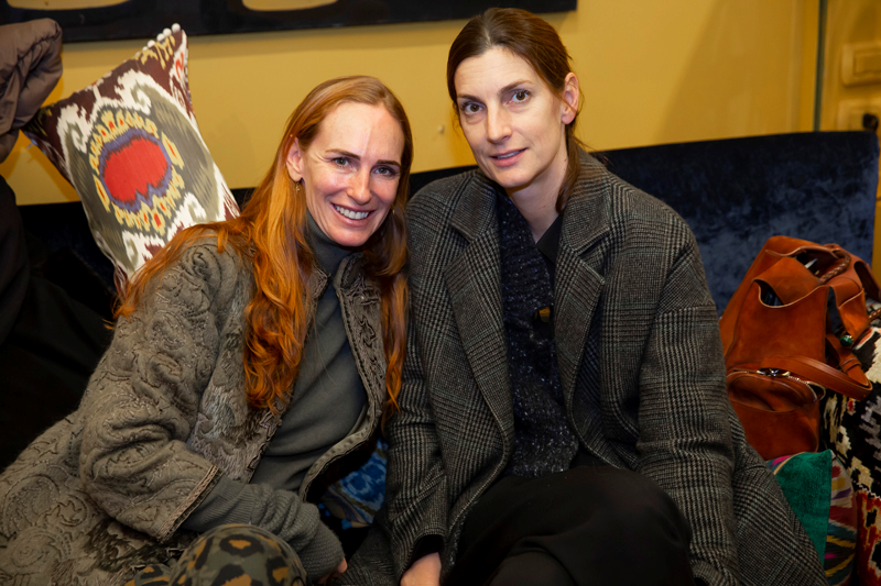 BEGÜM KHAN'IN PARİS DAVETİ