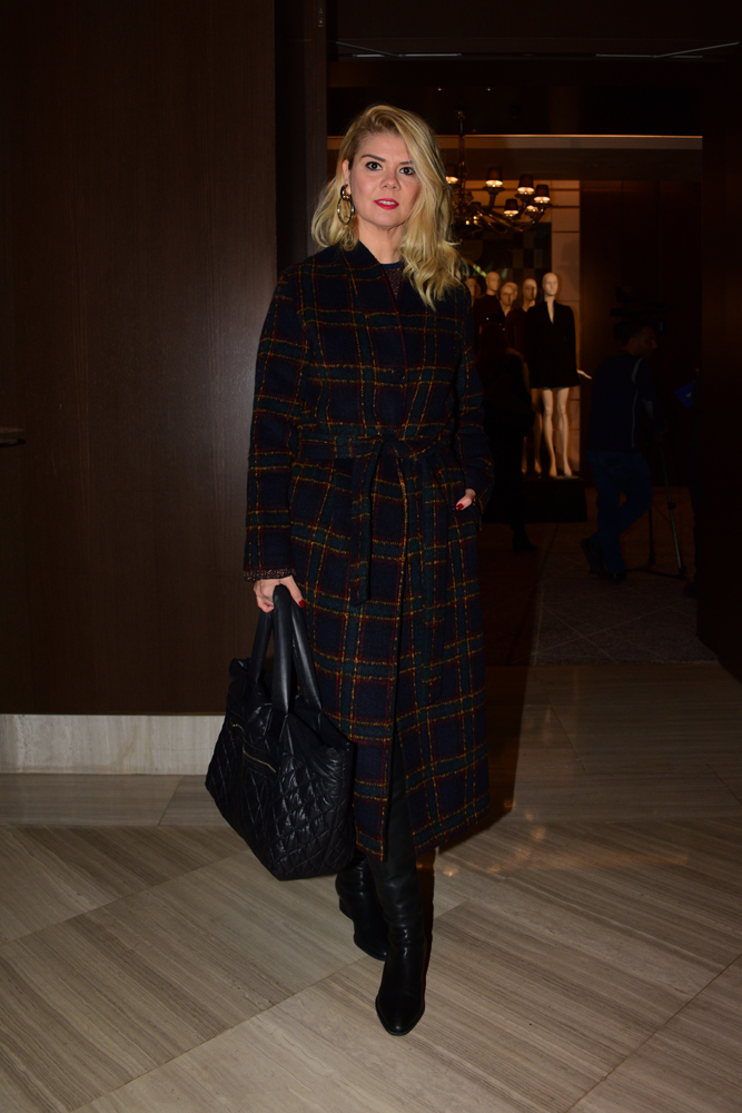 YENİ KOLEKSİYON İLGİ ÇEKTİ