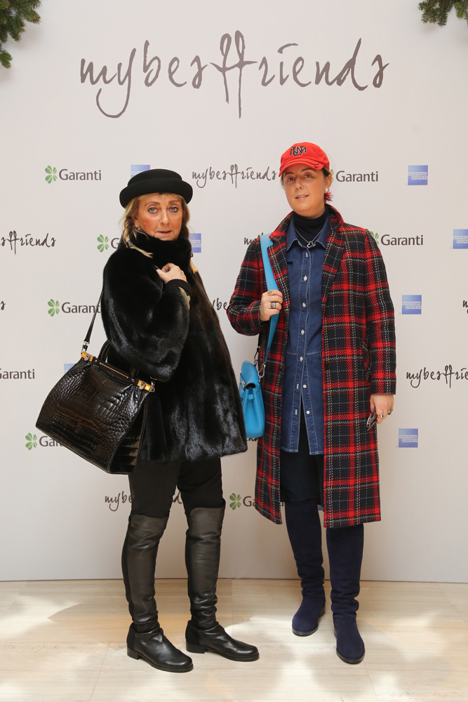 YENİ KOLEKSİYON İLGİ ÇEKTİ