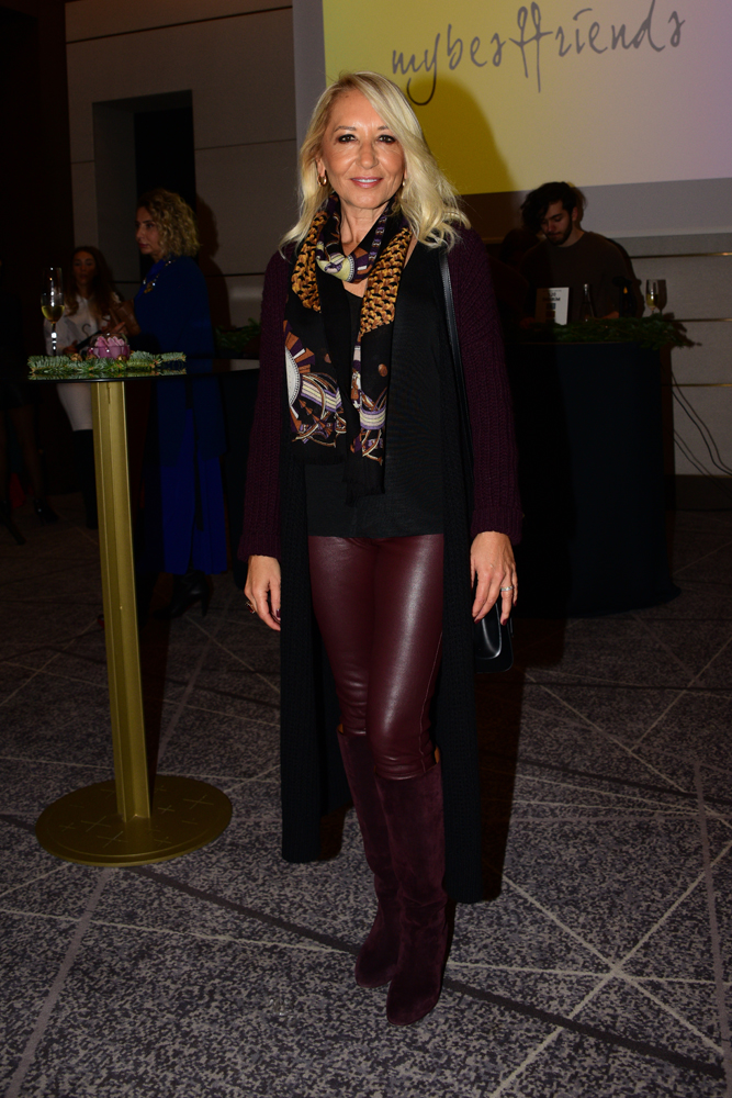 YENİ KOLEKSİYON İLGİ ÇEKTİ