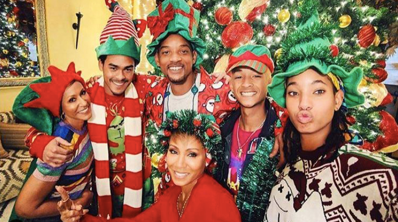 ÜNLÜLERDEN NOEL KUTLAMALARI