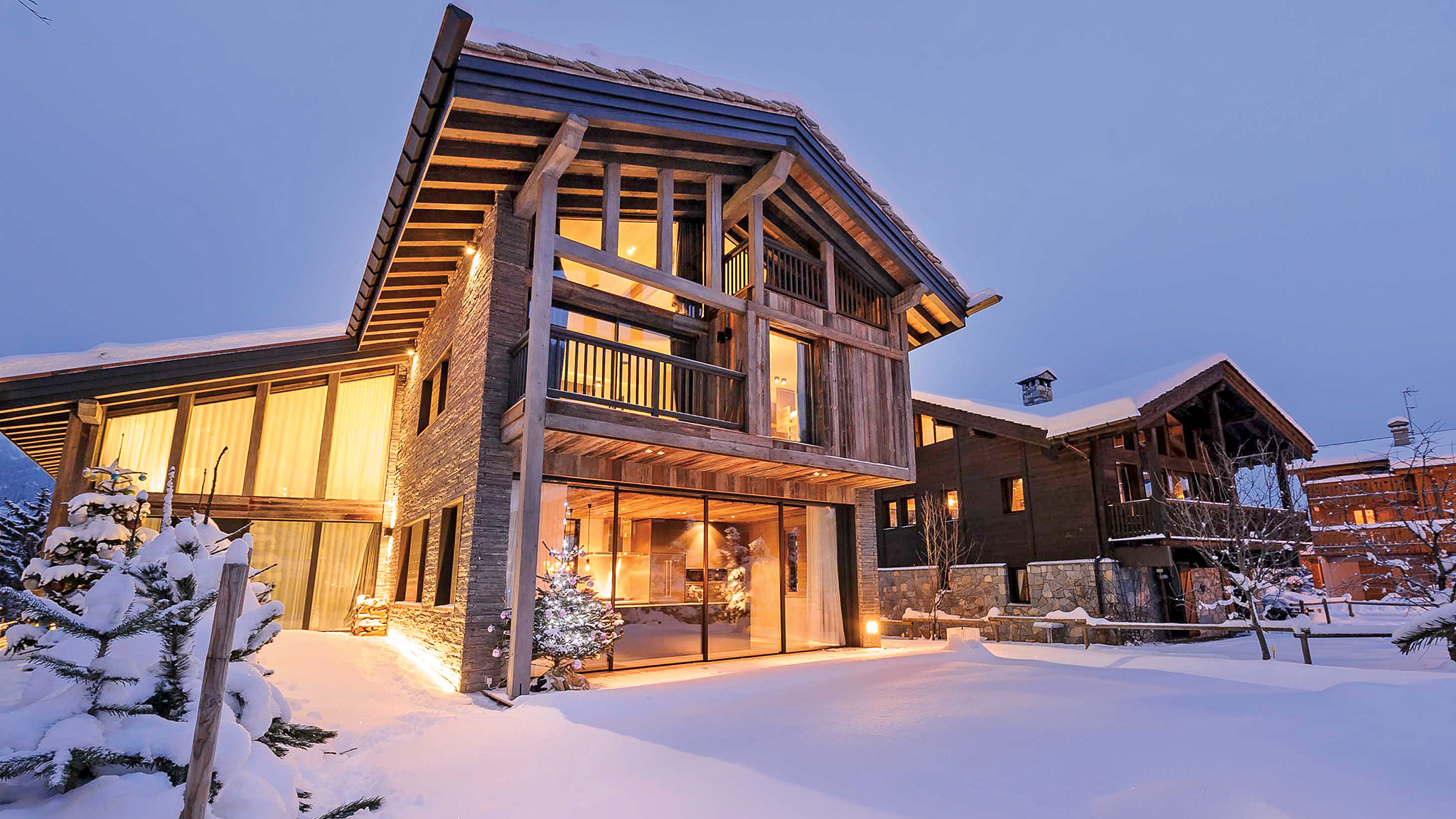 KIŞ TATİLİNE LÜKS KATAN CHALET'LER