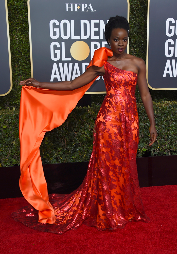 ALTIN KÜRE ÖDÜLLERİ'NDE KIRMIZI HALI ŞIKLIĞI