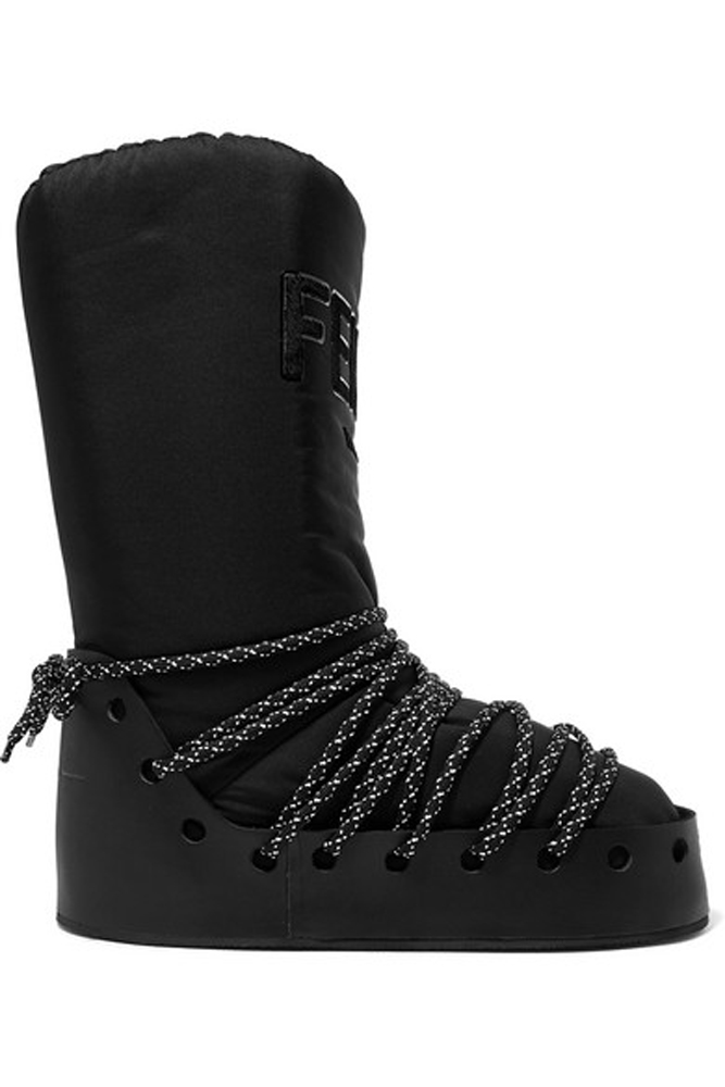 KIŞIN VAZGEÇİLMEZLERİ | KAR BOTLARI