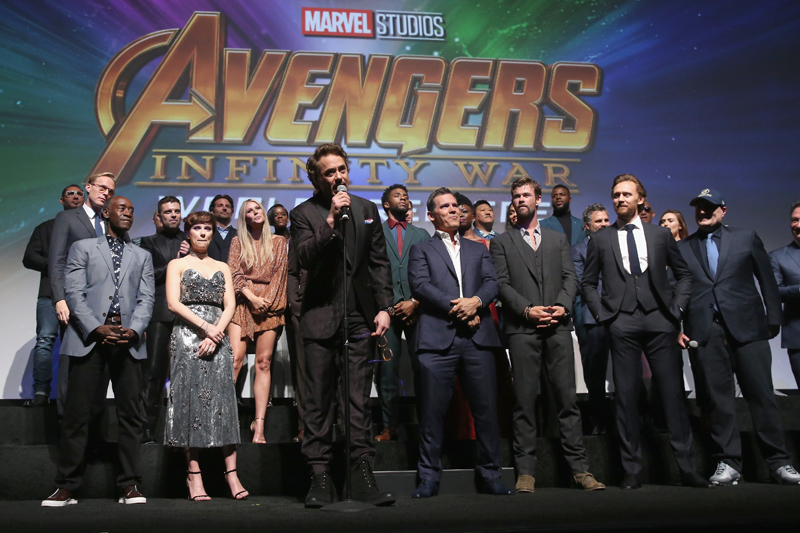 AVENGERS CAST'I OSCAR ÖDÜLLERİ'Nİ Mİ SUNACAK?