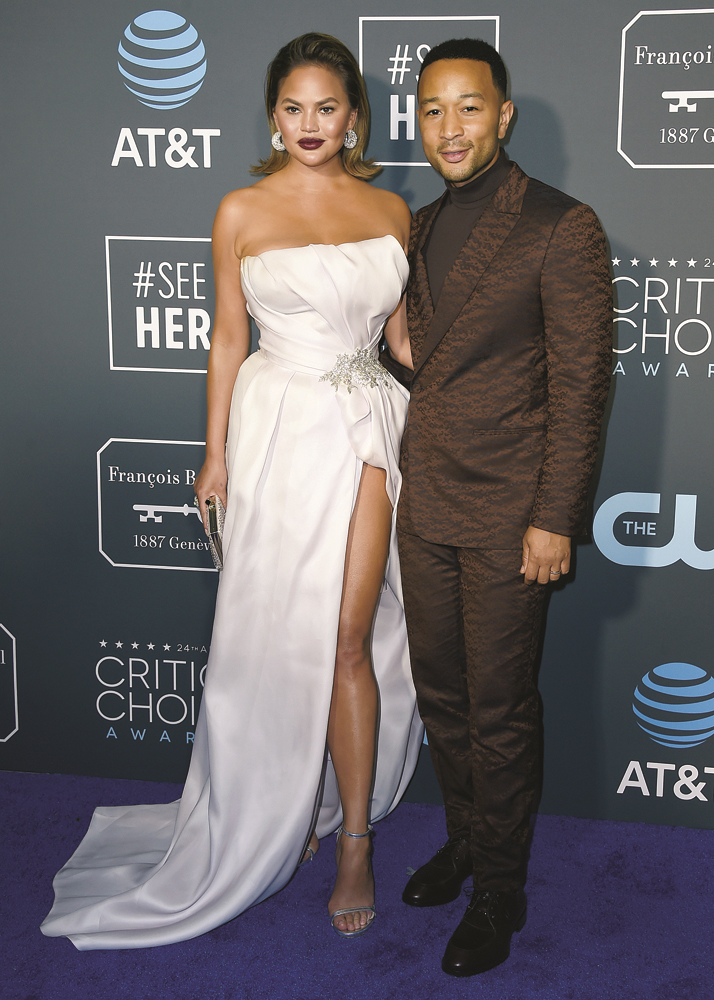 CRITIC'S CHOICE KIRMIZI HALI