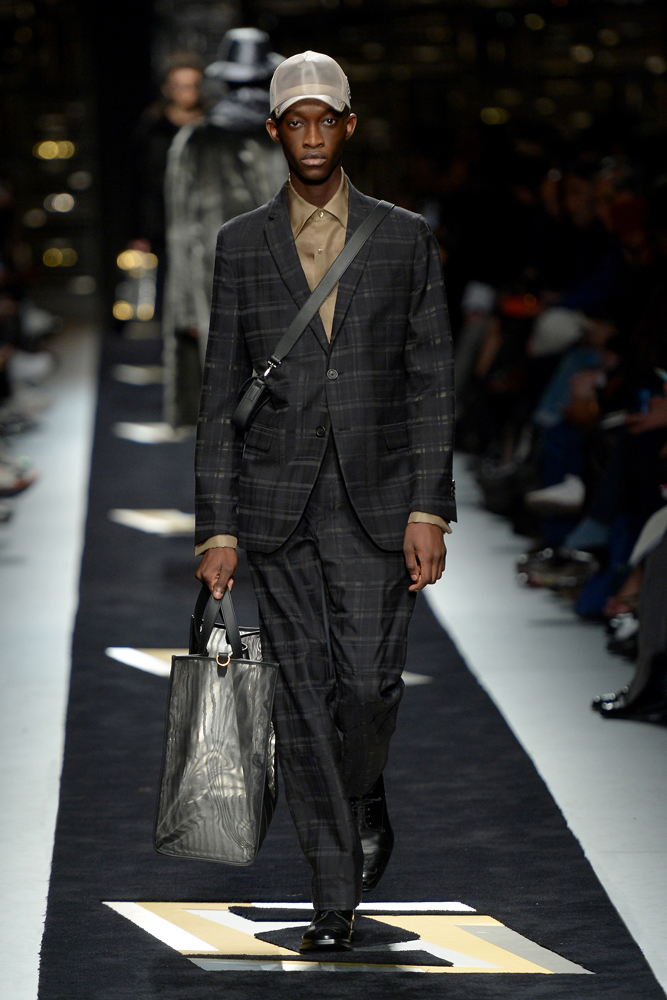 FENDI MİLANO MODA HAFTASINDA