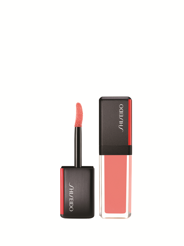 ÜNLÜLERDEN MAKYAJ SIRLARI