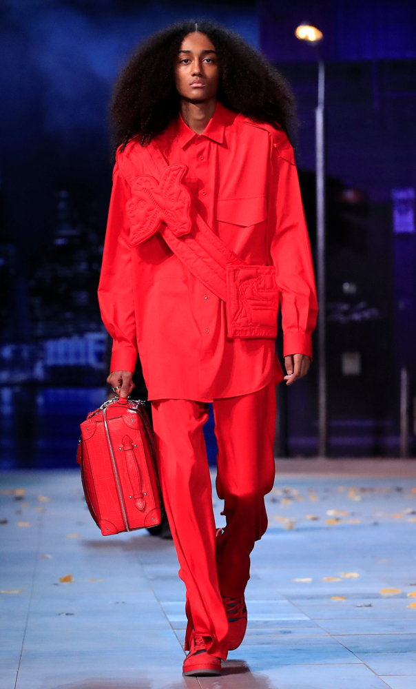 LOUIS VUITTON SONBAHAR/KIŞ 2019/2020 ERKEK KOLEKSİYONU TANITILDI