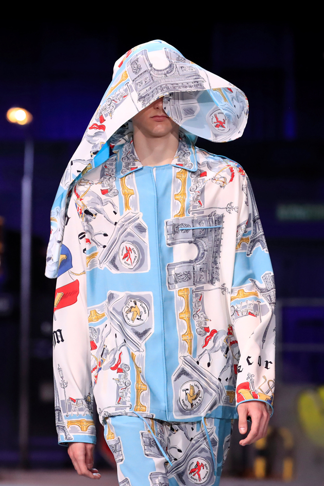 LOUIS VUITTON SONBAHAR/KIŞ 2019/2020 ERKEK KOLEKSİYONU TANITILDI