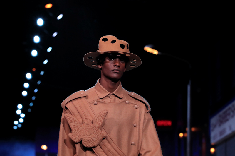 LOUIS VUITTON SONBAHAR/KIŞ 2019/2020 ERKEK KOLEKSİYONU TANITILDI