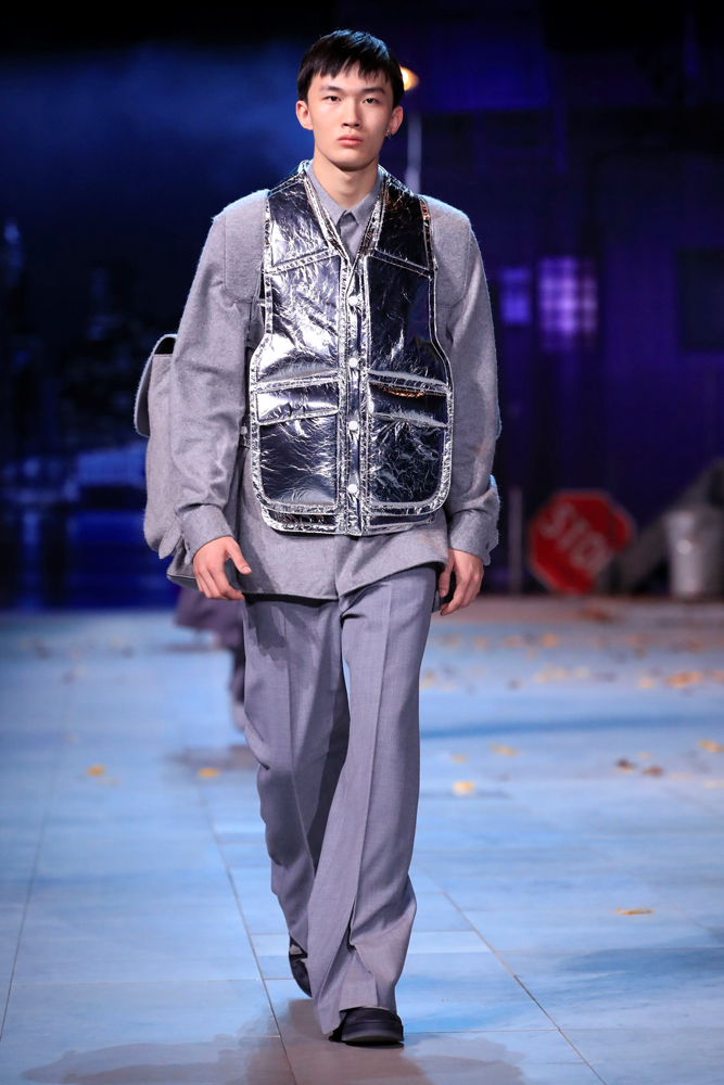 LOUIS VUITTON SONBAHAR/KIŞ 2019/2020 ERKEK KOLEKSİYONU TANITILDI