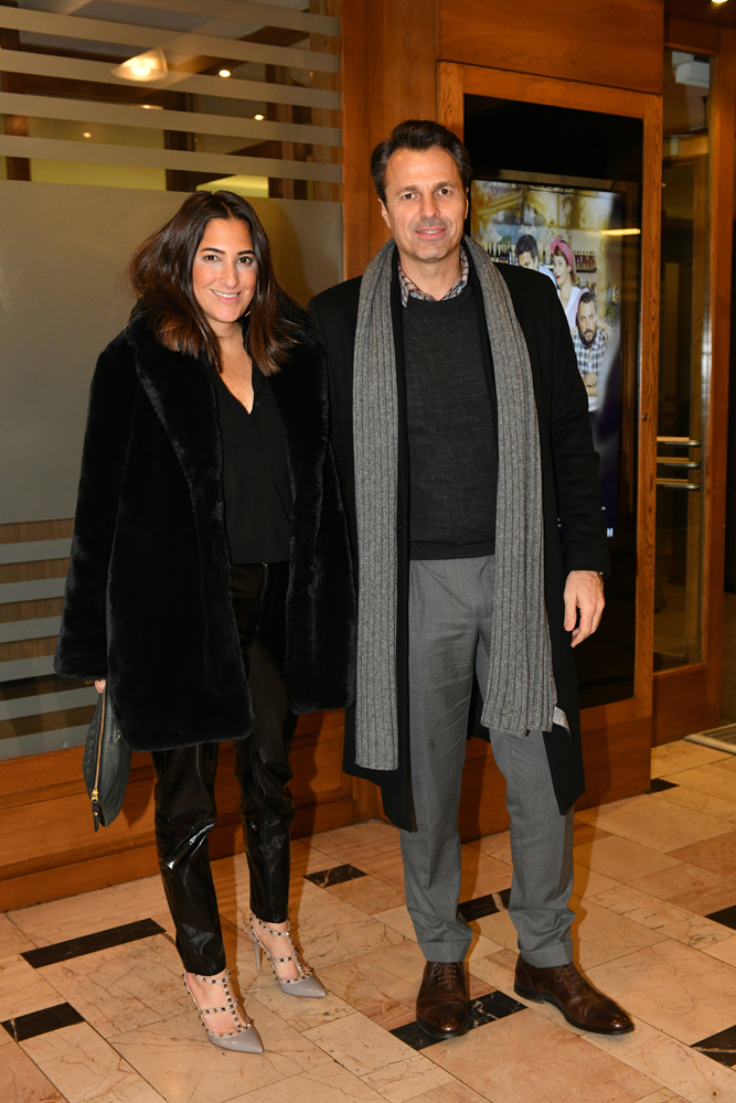 'MANİK ATAK' OYUNUNA RENKLİ GALA