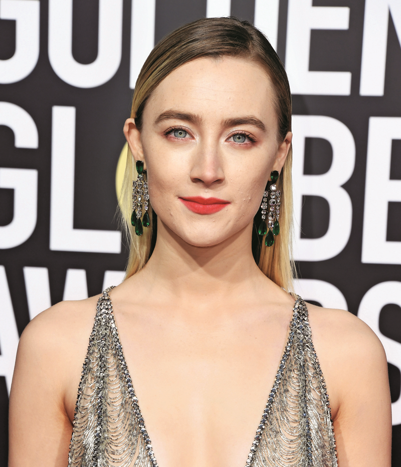 ÜNLÜLERDEN MAKYAJ SIRLARI