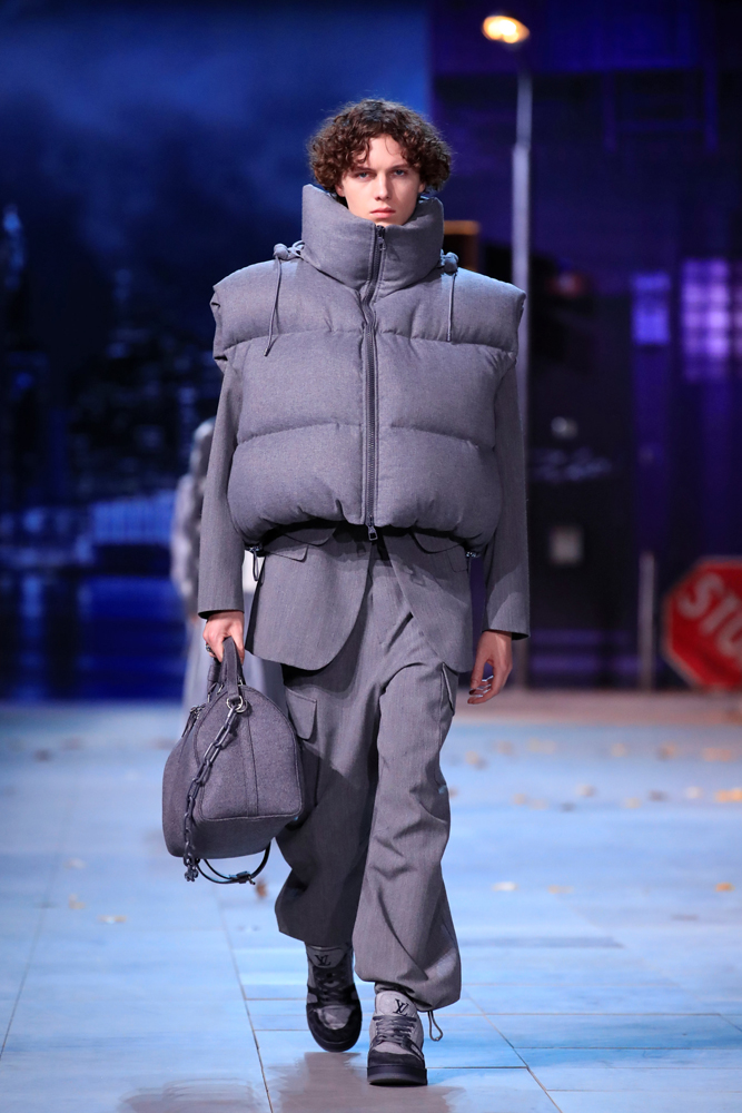 LOUIS VUITTON SONBAHAR/KIŞ 2019/2020 ERKEK KOLEKSİYONU TANITILDI