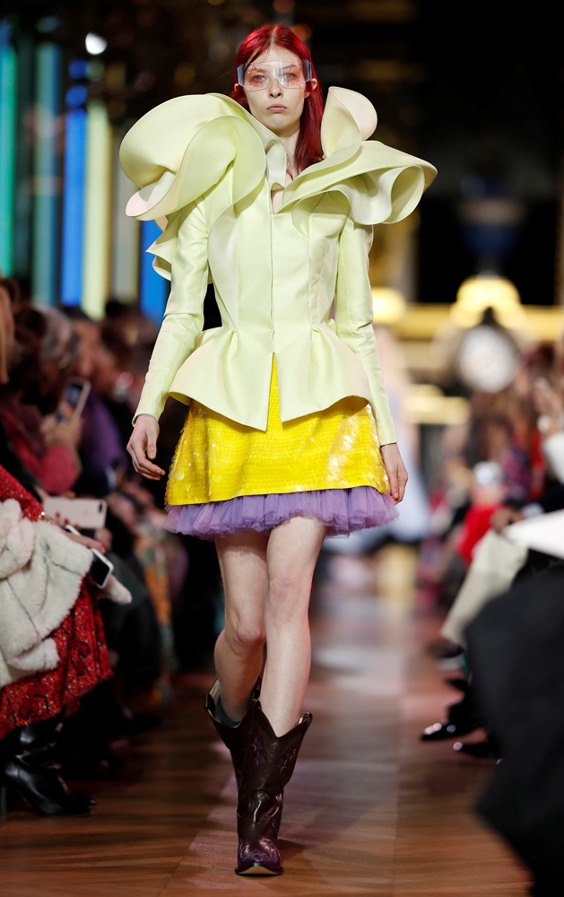 SCHIAPARELLI 2019 İLKBAHAR/YAZ HAUTE COUTURE DEFİLESİ