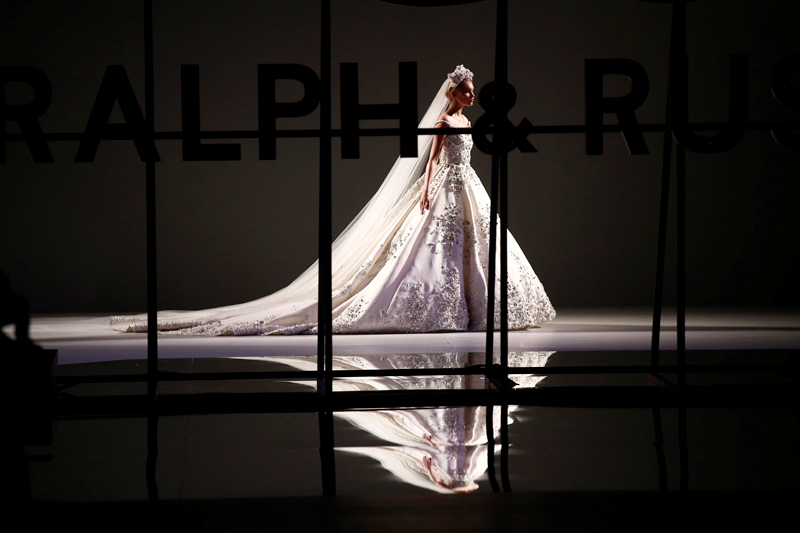 RALPH&RUSSO 2019 İLKBAHAR/YAZ HAUTE COUTURE DEFİLESİ