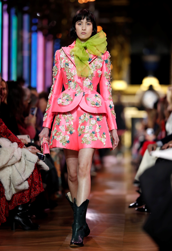 SCHIAPARELLI 2019 İLKBAHAR/YAZ HAUTE COUTURE DEFİLESİ