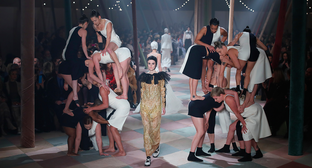 DIOR 2019 İLKBAHAR/YAZ HAUTE COUTURE DEFİLESİ