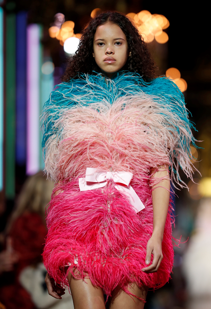 SCHIAPARELLI 2019 İLKBAHAR/YAZ HAUTE COUTURE DEFİLESİ