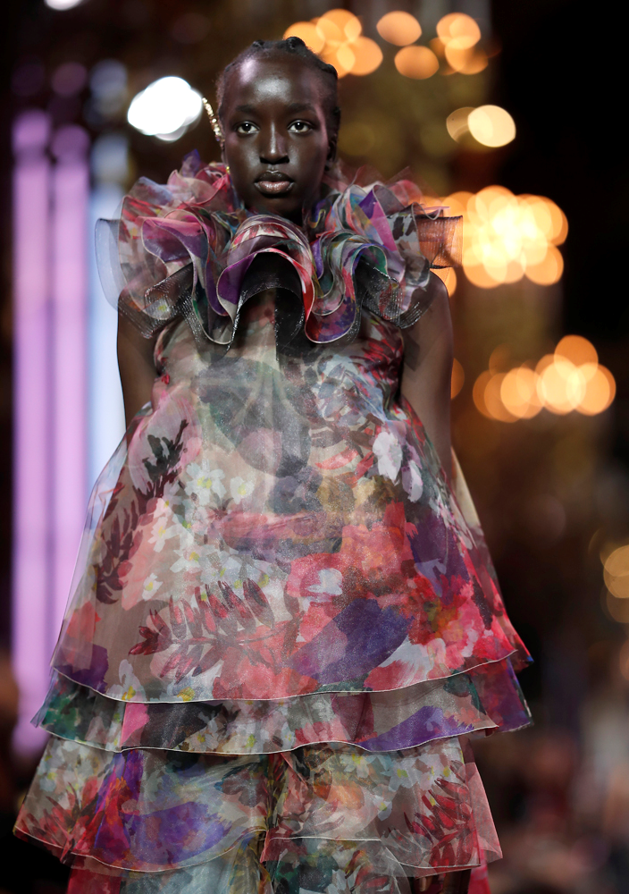 SCHIAPARELLI 2019 İLKBAHAR/YAZ HAUTE COUTURE DEFİLESİ