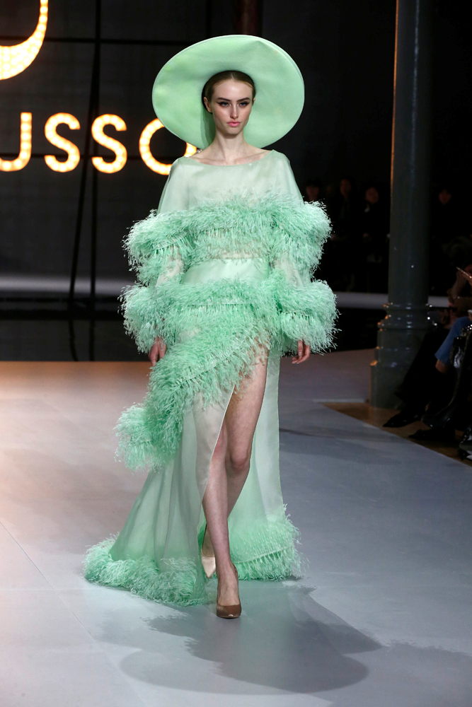 RALPH&RUSSO 2019 İLKBAHAR/YAZ HAUTE COUTURE DEFİLESİ