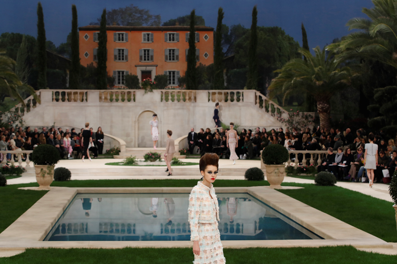 CHANEL 2019 İLKBAHAR/YAZ HAUTE COUTURE DEFİLESİ