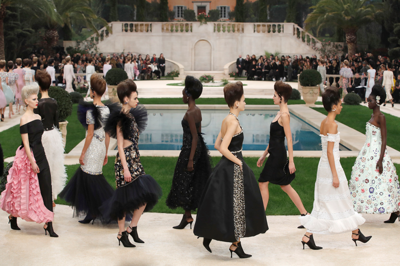 CHANEL 2019 İLKBAHAR/YAZ HAUTE COUTURE DEFİLESİ