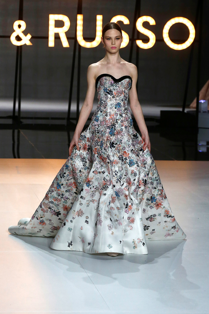 RALPH&RUSSO 2019 İLKBAHAR/YAZ HAUTE COUTURE DEFİLESİ