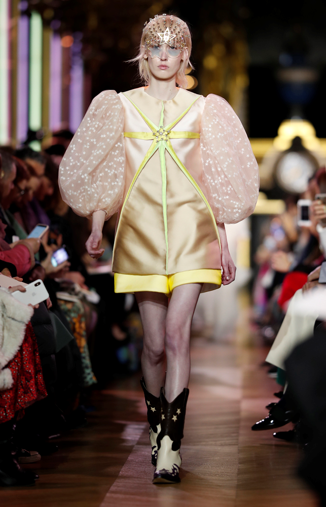 SCHIAPARELLI 2019 İLKBAHAR/YAZ HAUTE COUTURE DEFİLESİ