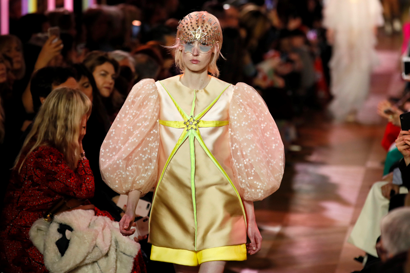 SCHIAPARELLI 2019 İLKBAHAR/YAZ HAUTE COUTURE DEFİLESİ