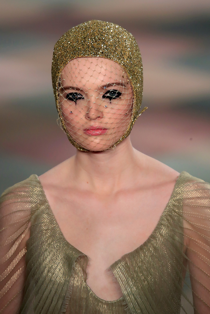 DIOR 2019 İLKBAHAR/YAZ HAUTE COUTURE DEFİLESİ