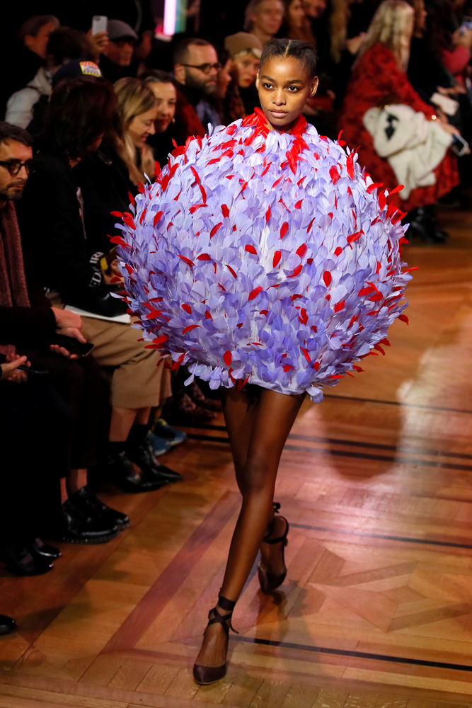 SCHIAPARELLI 2019 İLKBAHAR/YAZ HAUTE COUTURE DEFİLESİ