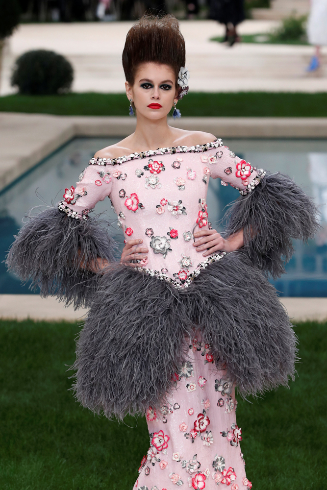 CHANEL 2019 İLKBAHAR/YAZ HAUTE COUTURE DEFİLESİ