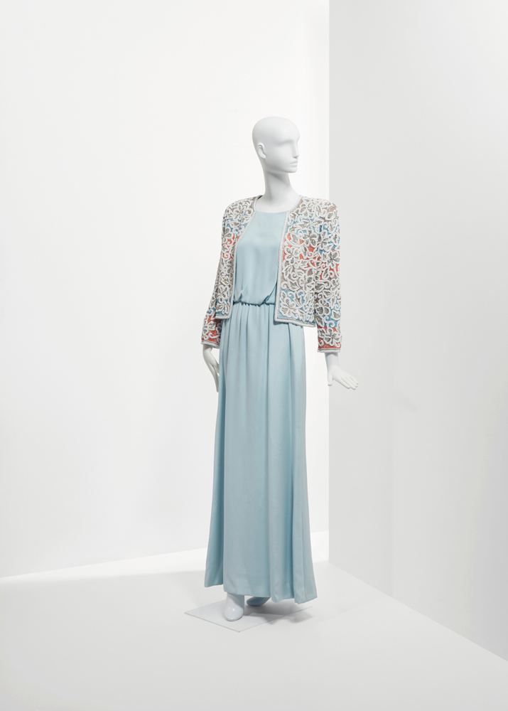 CATHERINE DENEUVENÜN GARDIROBU SATIŞA ÇIKIYOR