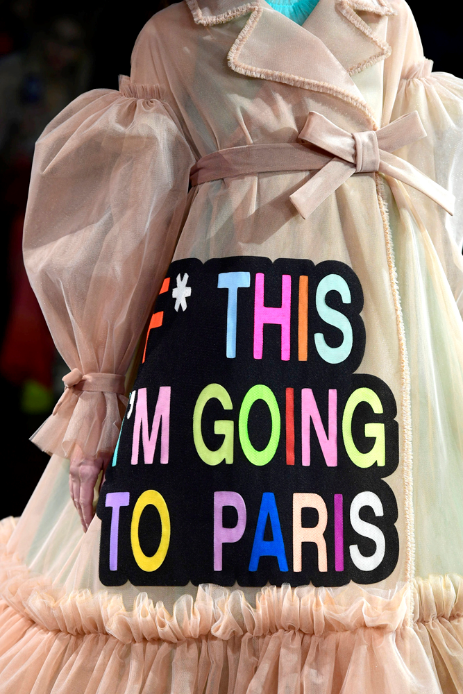 VIKTOR&ROLF DEFİLESİ