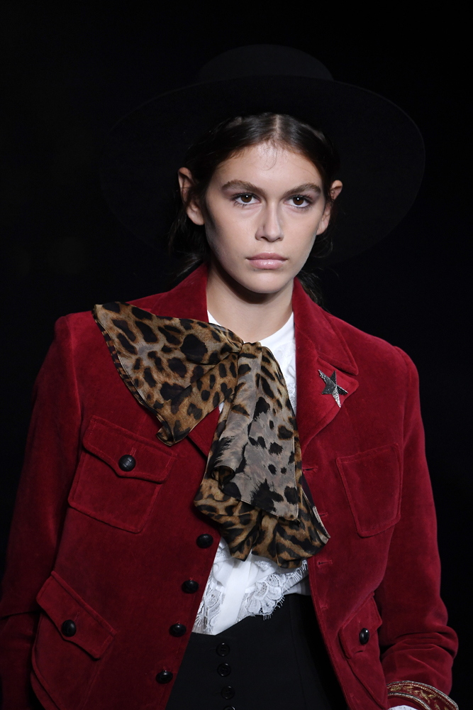 KAIA GERBER ETKİSİ