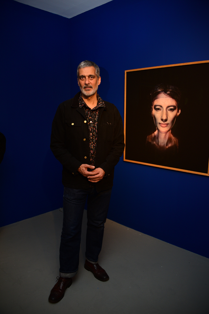 THEO ESHETU’DAN ‘YÜZLER YERLER’  