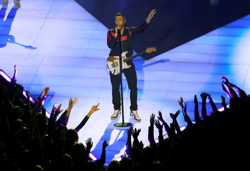 SUPERBOWL'A DAMGA VURDULAR