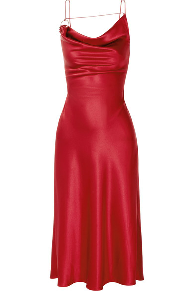 SEVGİLİLER GÜNÜ'NDE NE GİYMELİ