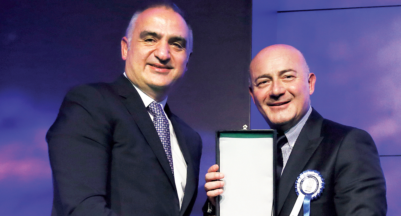 TURİZMCİLERİN  ÖDÜL GECESİ