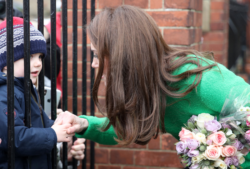 KATE MIDDLETON OKUL ZİYARETİNDE