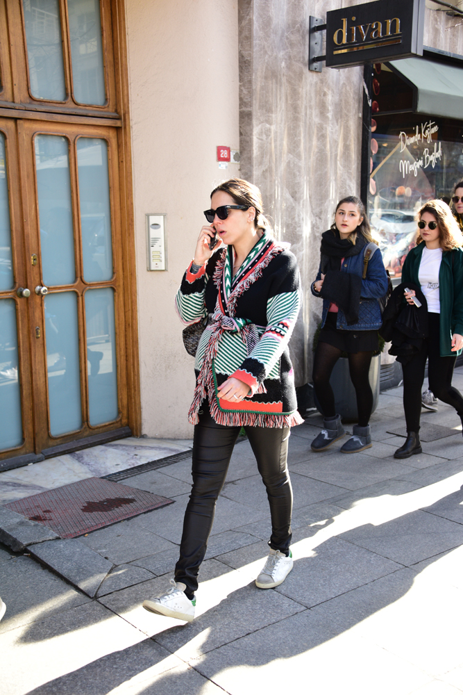 İSTANBUL CADDELERİ