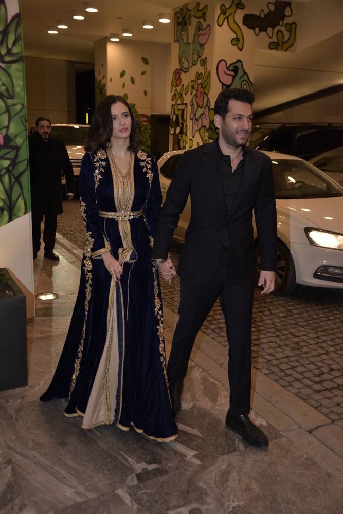 HAZAL KAYA VE ALİ ATAY EVLENDİ