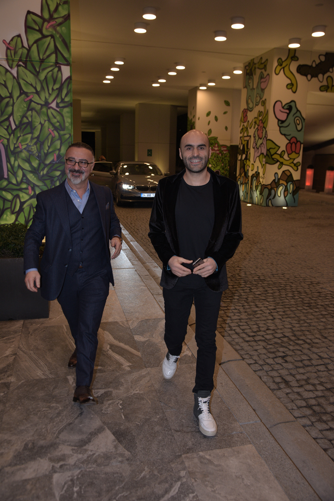 HAZAL KAYA VE ALİ ATAY EVLENDİ