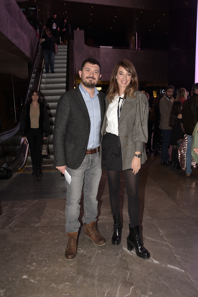 ALICE MÜZİKALİ İZLEYİCİ İLE BULUŞTU